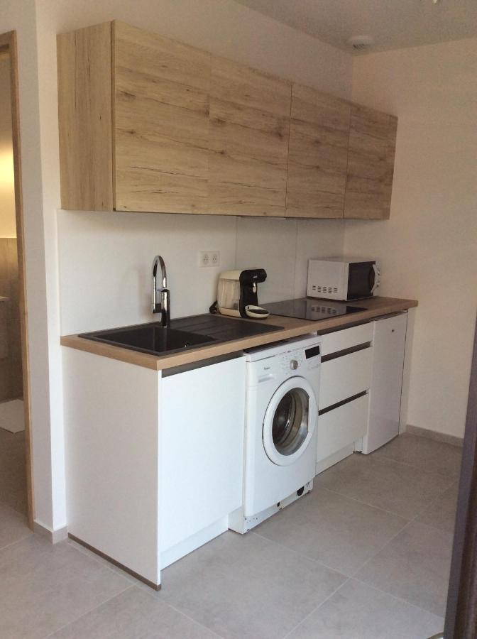 A 2 Min Des Plages Appartement *